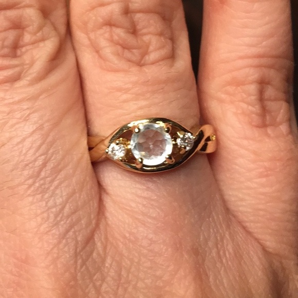 Vintage Jewelry - Genuine blue quartz gold plated ring